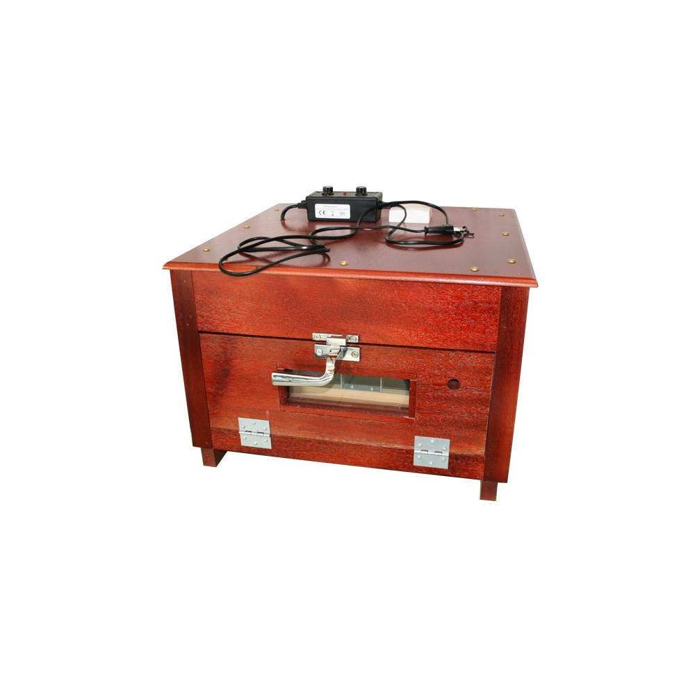 Couveuse modèle 130